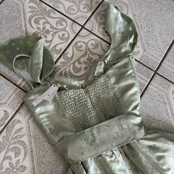 V. Chapman Light Green Floral Maxi Dress - Picture 9 of 10